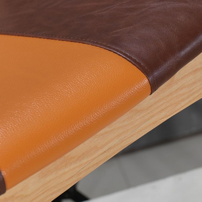 モダンなダイニングサイドチェアソリッドウッドとレザー湾曲したオープンバックアームレスチェア