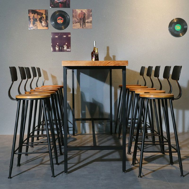 Tavolo da bar in legno in legno massiccio marrone chiaro industriale in metallo tavolo da pub