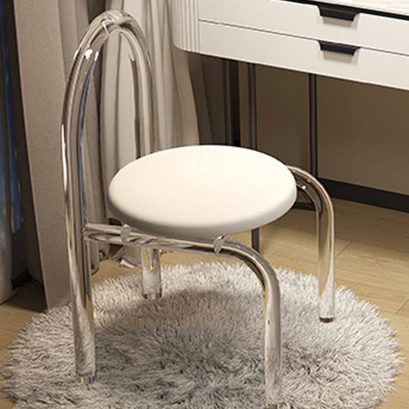 Eigentijdse stenen top ijdelheid tafel ingesteld met spiegel en ontlasting glamourle leistaftafel