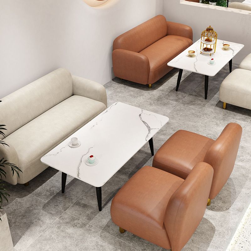 Divano in pelle finta divano a incasso per la macchia con la schiena stretta