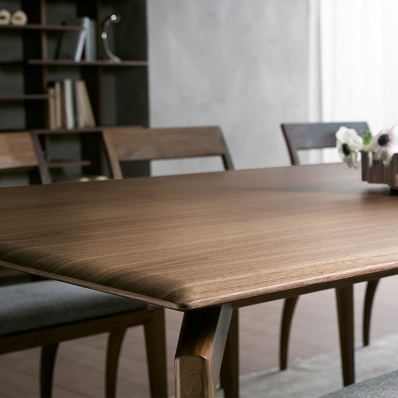 Industrial Style Rectangular Dining Table with Wooden Legs for Home Use