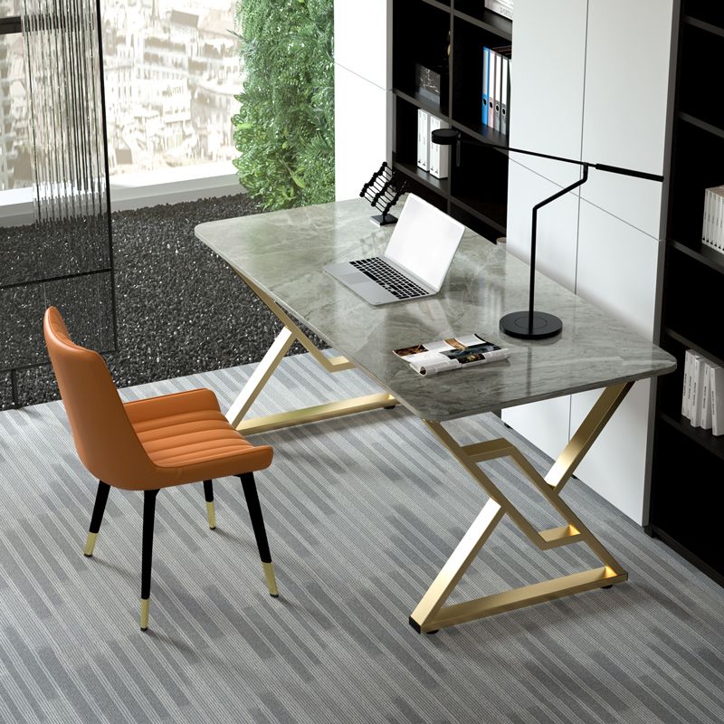 Moderner Büroschreibtisch Rechteckige Goldmetallbeine Schreibtisch für Zuhause und Büro