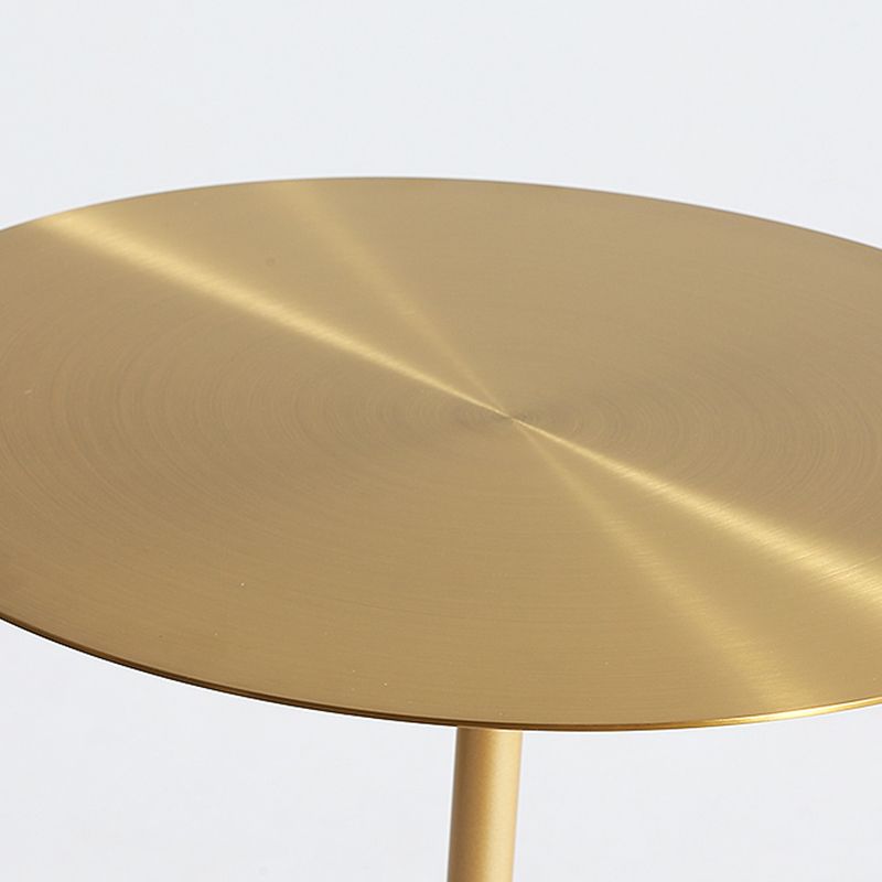 Iron and Concrete End Table 15.7" Long Mid-Century Round Side Table in White Clearhalo 'Coffee & Accent Tables' 'End & Side Tables' 'end_side_table' 'end_side_tables' 'furn' 'furn_end_side_tables' 'Furniture' 'furniture_end_side_table' 'Living Room Furniture' 1200x1200_6fbae399-061b-4fc8-88e3-9ea6d28fbd1b