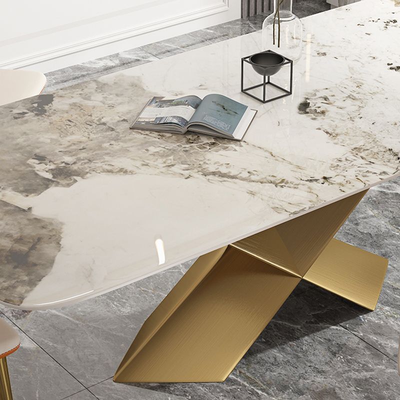 Glamourösster Set mit Lederstühlen 1