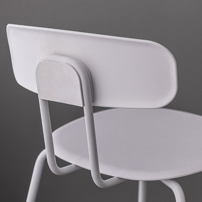 Scandinavian Milk Tea Shop Footrest Stool Matte Finish Iron Bar Stool Clearhalo 'Bar Furniture' 'Bar Stools' 'bar_stools' 'furn' 'furn_bar_stools' 'Furniture' 'furniture_bar_stools' 'Kitchen & Dining Furniture' 1200x1200_6fccf2c3-bba0-442e-845e-367651e3c4fd