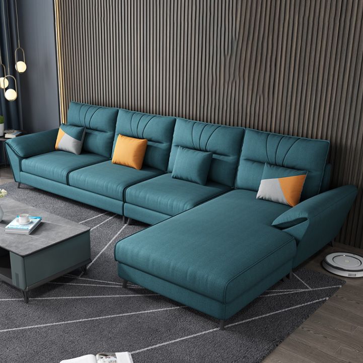 Scandinavische woonkamer stoffen kussens kussent bovenarm zitplaatsen