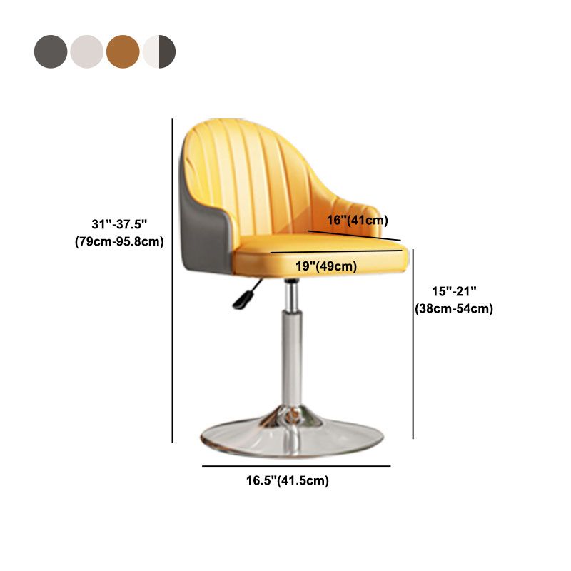 スカンジナビアのメタルバースツールローバックフェイクレザークッションスツールとフットレスト