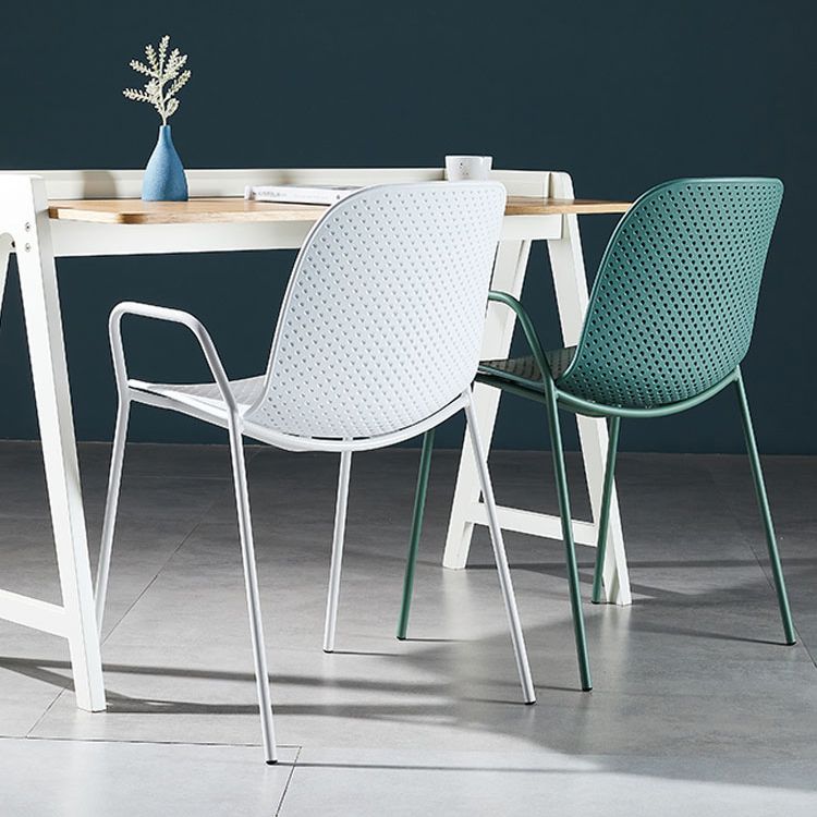 Modern Style Chair Dining Arm Chairs with Metal Legs for Kitchen Clearhalo ' kitchen&dining_furn' 'Dining Chairs' 'Dining Tables & Seating' 'dining_chair' 'furn' 'furn_dining_chair' 'Furniture' 'furniture_dining_chair' 'Kitchen & Dining Furniture' 'kitchen' 1200x1200_700b9c98-efcd-4c5a-bdd7-662957c8f0dc