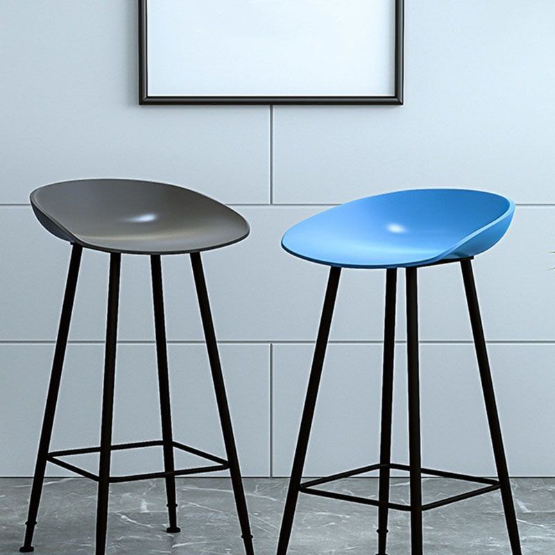 Contemporary Matte Finish Metal Barstool Home Footrest Stool Clearhalo 'Bar Furniture' 'Bar Stools' 'bar_stools' 'furn' 'furn_bar_stools' 'Furniture' 'furniture_bar_stools' 'Kitchen & Dining Furniture' 1200x1200_70464536-2ac3-476e-9715-03fb645b9efc