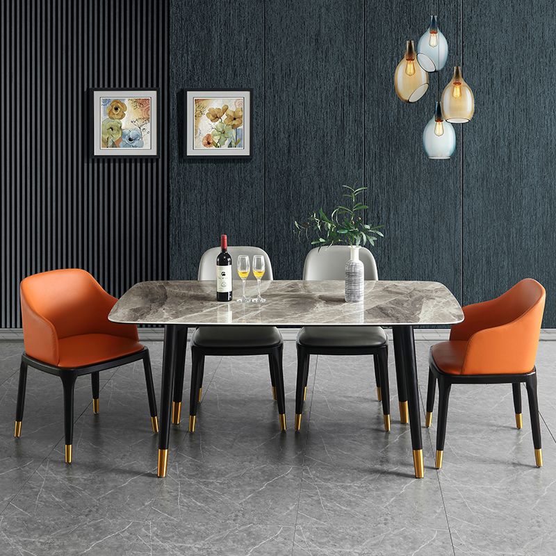 Mesa de comedor rectangular moderna de mediados de siglo con tapa de piedra y patas de madera maciza