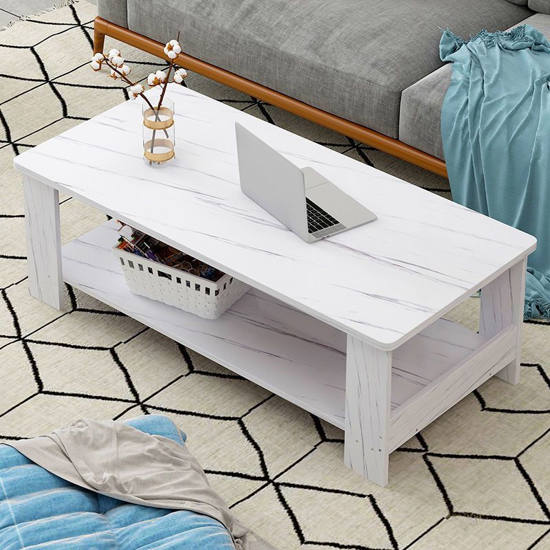 Moderner Couchtisch aus Holz mit Stauraum und Bündeltischen mit 4 Beinen