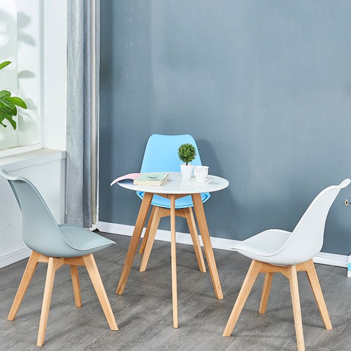Leather Scandinavian Home Side Chair Matte Finish Parsons Dining Chair (Set of 4) Clearhalo ' kitchen&dining_furn' 'Dining Chairs' 'Dining Tables & Seating' 'dining_chair' 'Furniture' 'furniture_dining_chair' 'Kitchen & Dining Furniture' 'kitchen' 1200x1200_707c771a-d8e6-44c0-93d5-8f8e87cff727