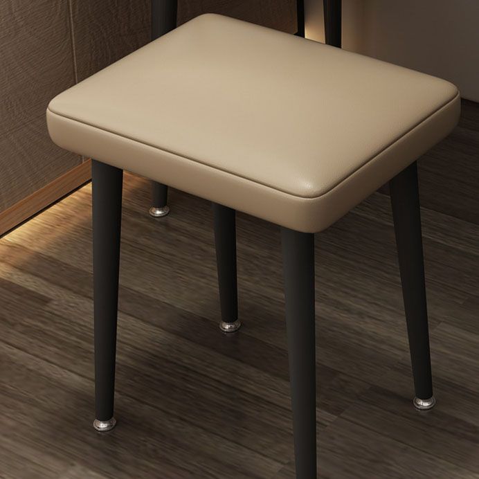 Vanity marrone con set di cambio in 2 pezzi per trucco in camera da letto imbottiti