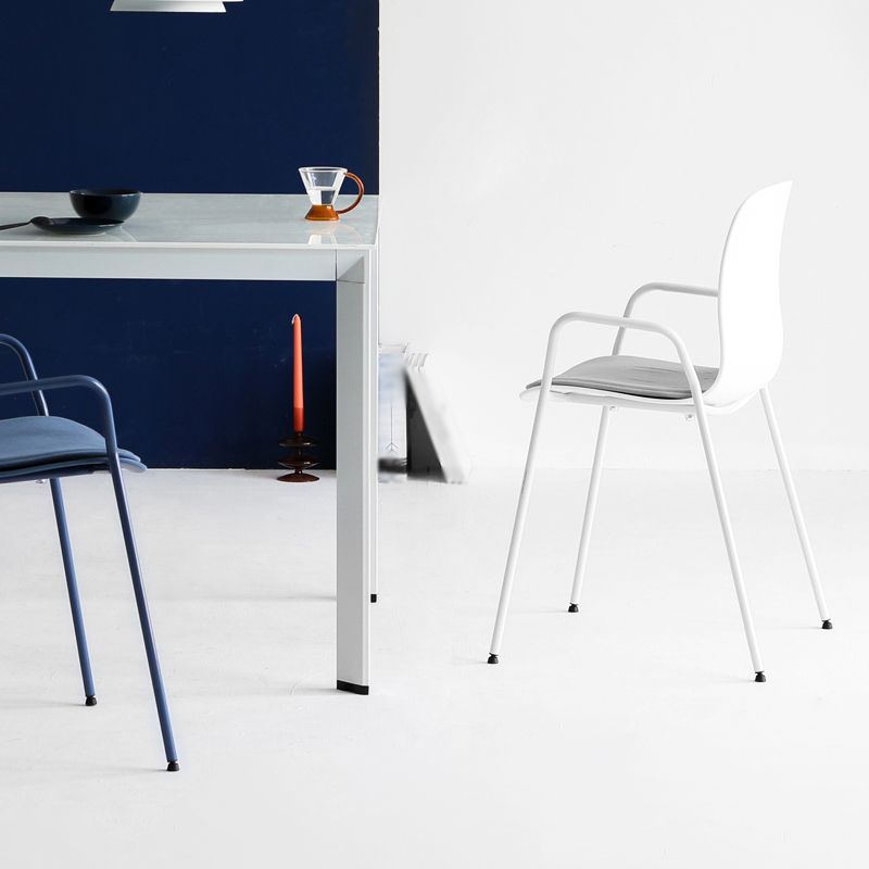 Industrial Plastic Meeting Room Arm Chair Matte Finish Solid Back Dining Chair Clearhalo ' kitchen&dining_furn' 'Dining Chairs' 'Dining Tables & Seating' 'dining_chair' 'furn' 'furn_dining_chair' 'Furniture' 'furniture_dining_chair' 'Kitchen & Dining Furniture' 'kitchen' 1200x1200_70c14dde-26c0-49d9-9602-15940f7ef16d