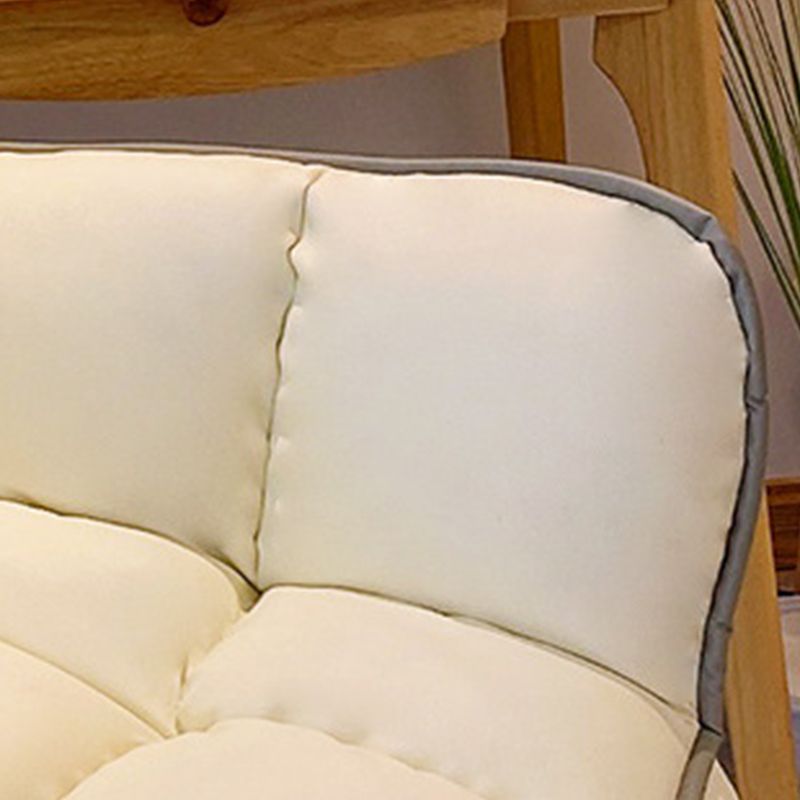 Roues de fauteuil accent en cuir PU Armes incluses chaise pour le salon