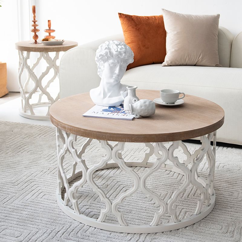 Rustic Style Antique Pedestal Coffee Table Round Wood Cocktail Table Clearhalo 'Coffee & Accent Tables' 'Coffee Tables' 'coffee_tables' 'furn' 'furn_coffee_tables' 'Furniture' 'furniture_coffee_tables' 'Living Room Furniture' 1200x1200_710cfd1d-3541-4cba-8f34-92fbea668667