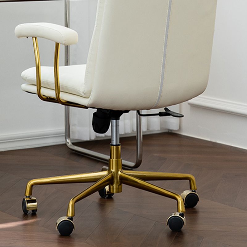 Leather Fixed Arms Desk Chair Modern No Distressing Ergonomic Office Chair with Wheels Clearhalo 'furn' 'furn_office_chair' 'Furniture' 'Office Chairs' 'Office Furniture' 'office_chair' 1200x1200_711d0f65-eac5-4d35-93bf-85e797123447