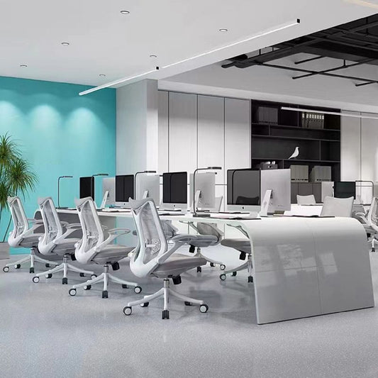 Eigentijdse draaikolk stoel flip-up armleuning mesh mid-back bureau stoel