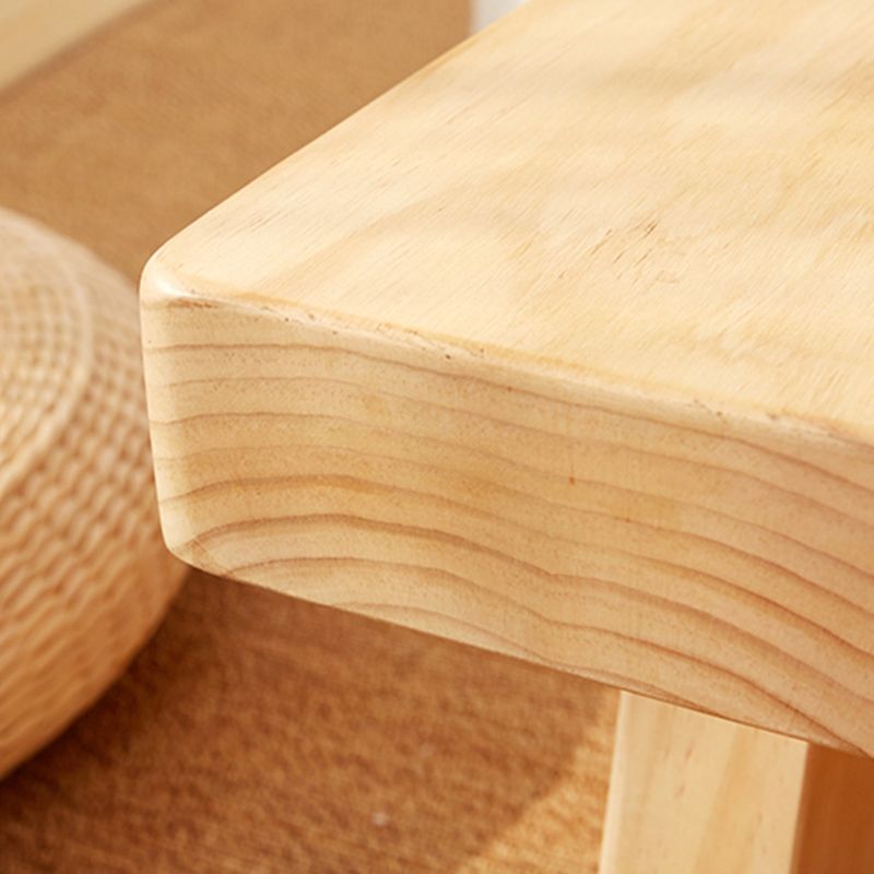 Table basse contemporaine à 4 pieds, table de cocktail en bois massif