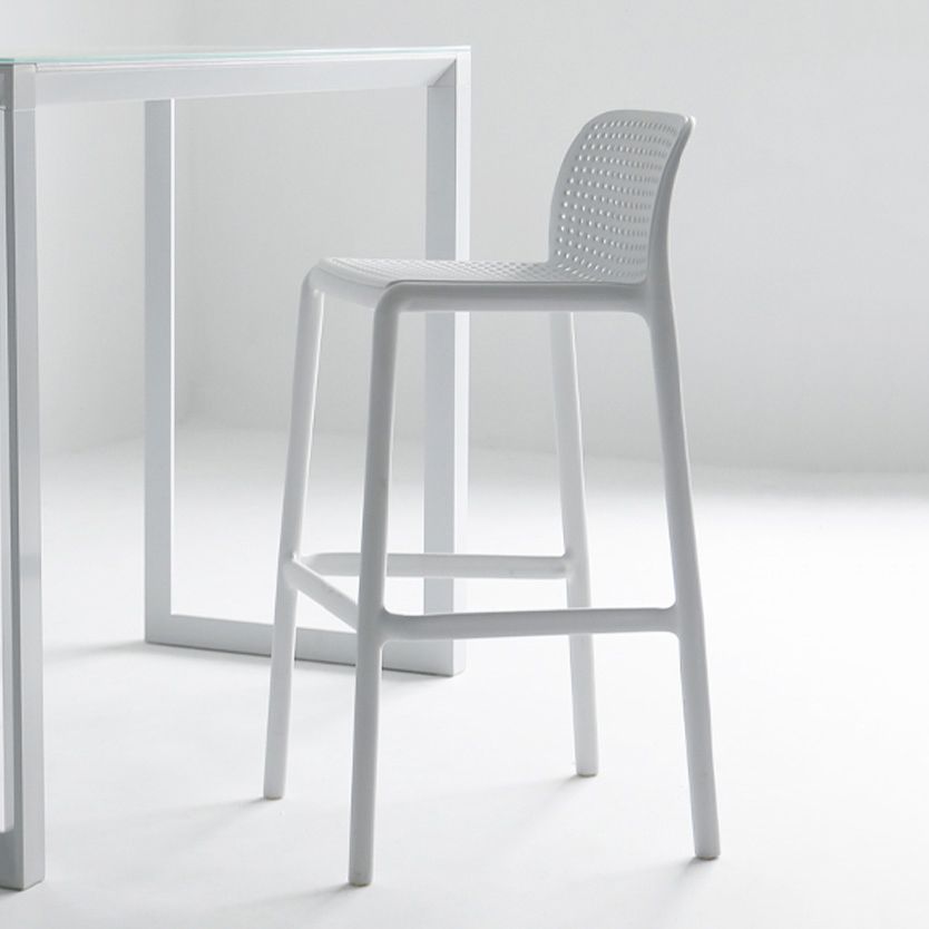 Moderne Style-Hop-Hop-Plastik-Theke-Barhocker mit Plastikbeinen für das Restaurant
