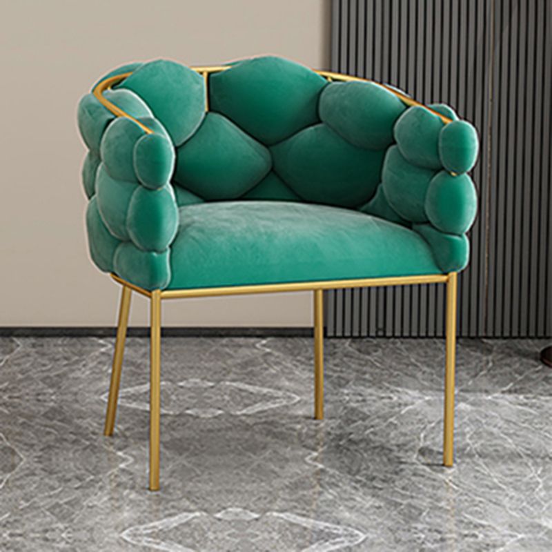 Scandinavische luxe gestoffeerde armloze eetkamerstoelen stoere rugstoel