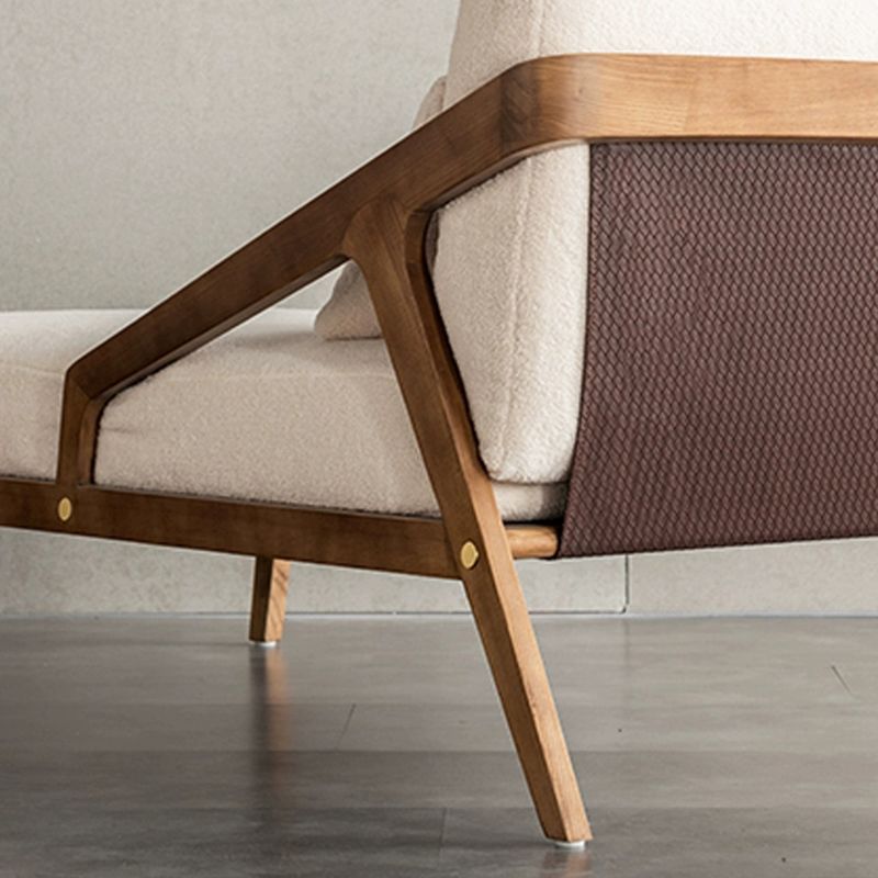 Divano chaise longue scandinavo imbottito. Poltrona chaise longue a due braccioli in beige