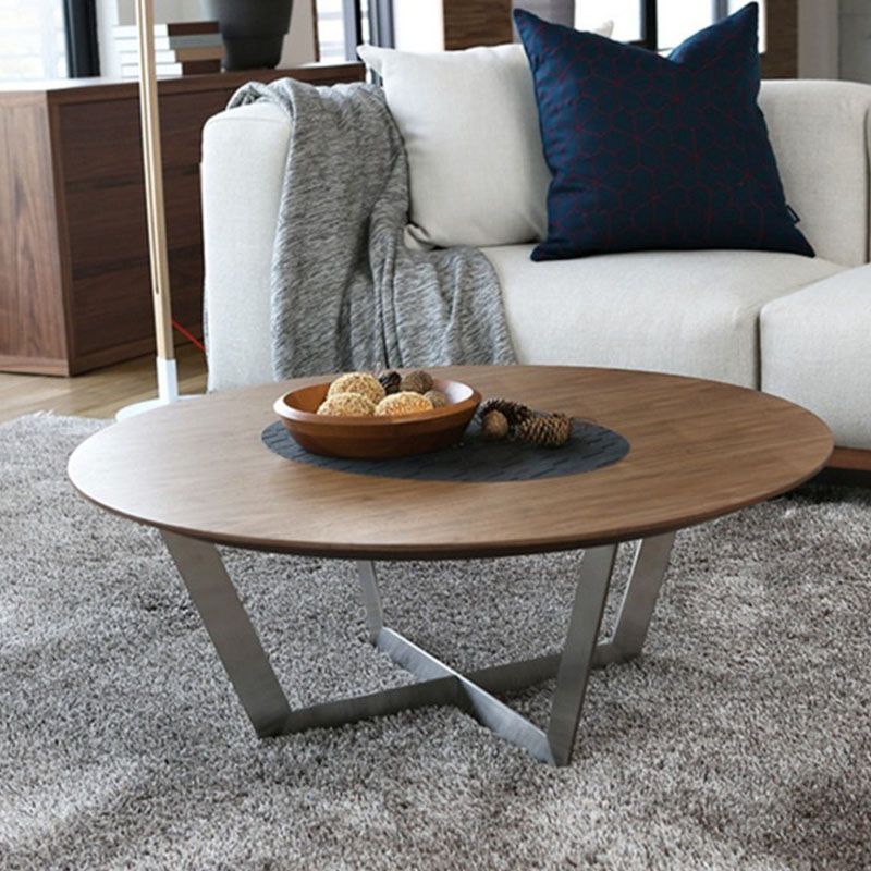 Cross Legs 1 Einzel-Couchtisch in Braun, runder skandinavischer Cocktailtisch aus massivem Holz