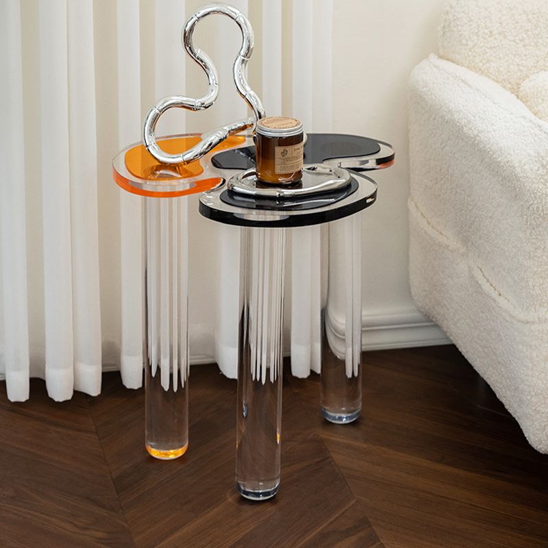 Tavolo d'angolo di plastica modernistico 3 gambe a forma di soggiorno a forma naturale tavolino