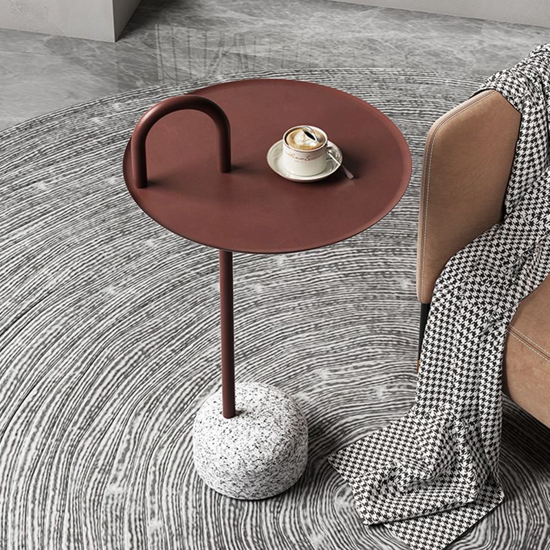 Mesa de esquina de pedestal de la mesa del lado de hierro de mediados de siglo para la sala de estar para la sala de estar