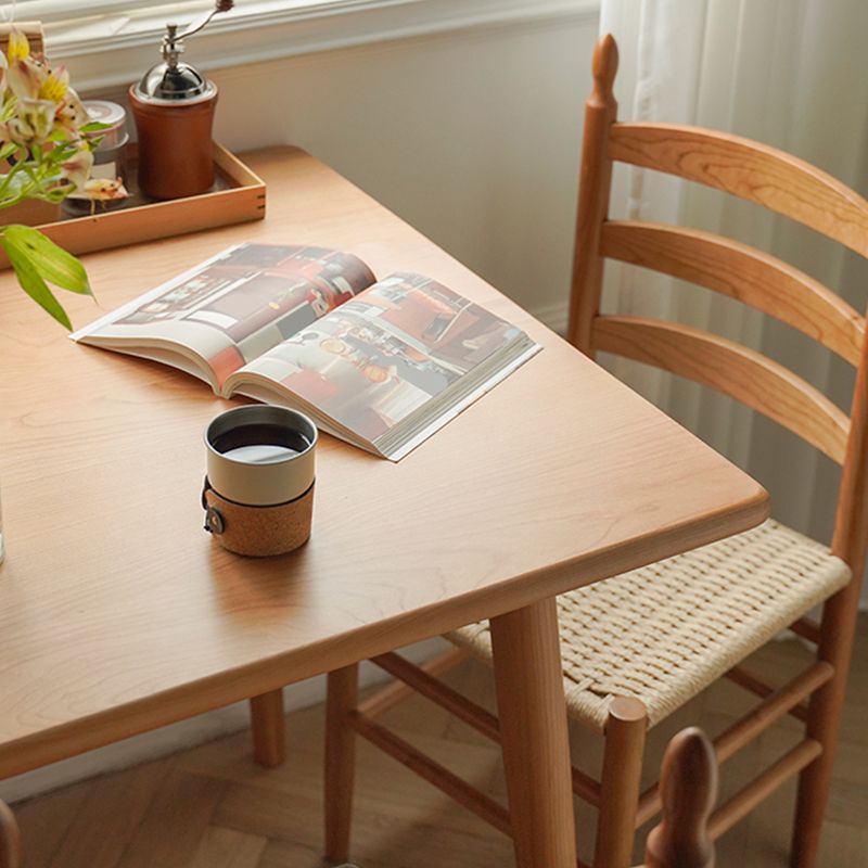 1/3ピースモダンなスタイルのダイニングルームの椅子とテーブルセットは無地の木材