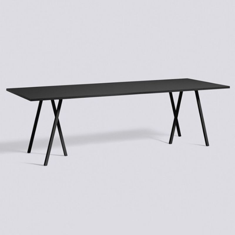 Table à manger industrielle avec table à manger rectangulaire en pin noir pour cuisine