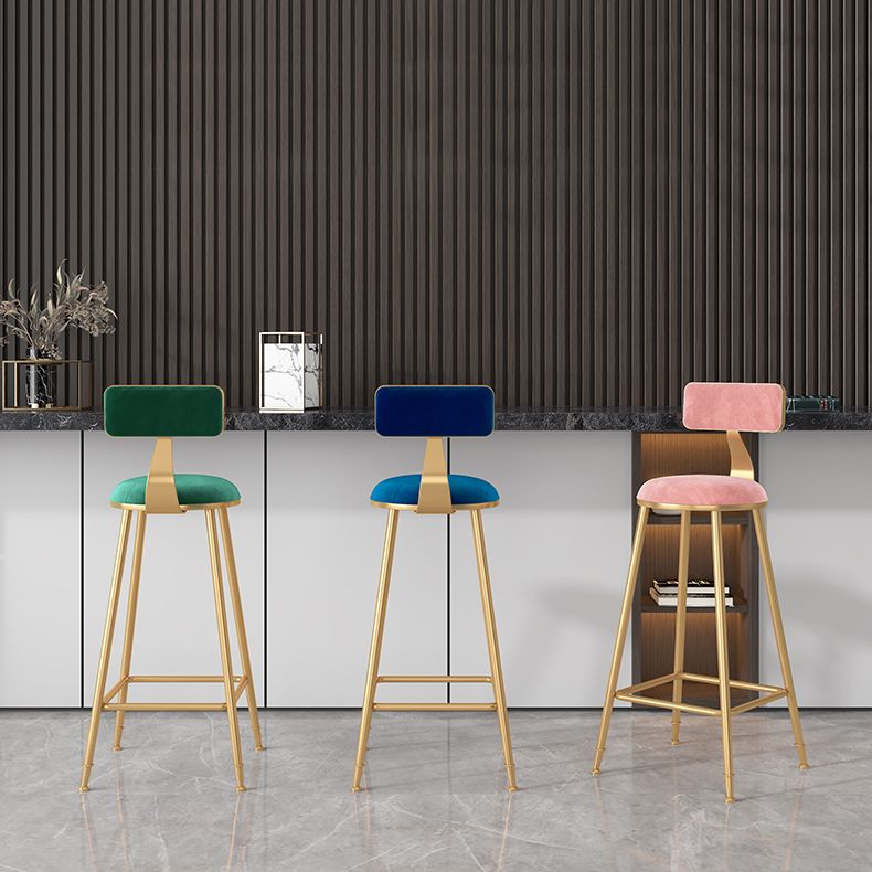 Glam Metal Upholstered Bar Stool Bristol Barstool with Low Back and Cushion Clearhalo 'Bar Furniture' 'Bar Stools' 'bar_stools' 'furn' 'furn_bar_stools' 'furniture_bar_stools' 'Kitchen & Dining Furniture' 'kitchen&dining_furn' 'kitchen' 'kitchen_furn' Furniture' 1200x1200_743dfb77-8107-4bd6-8052-30a3d69830b0