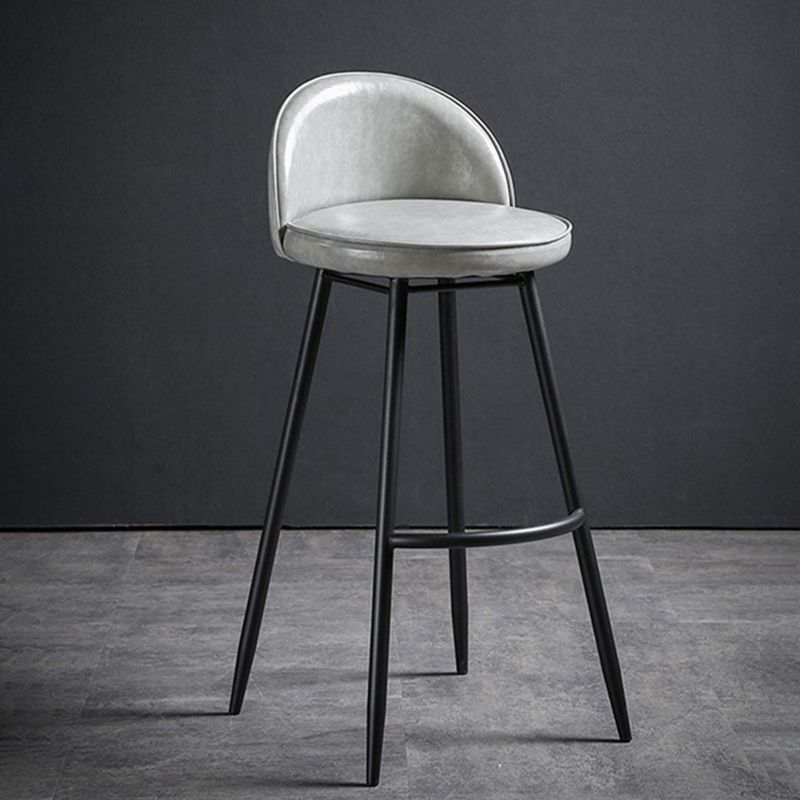Taburete de bar industrial de piel sintética para interiores con patas de metal