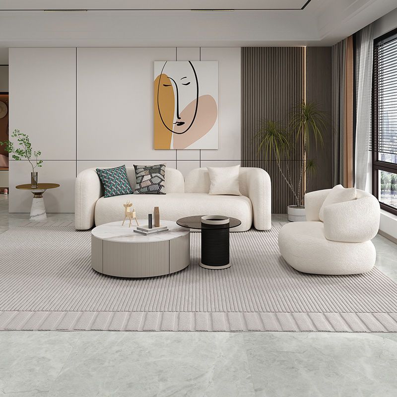 Wol witte smoking tuxedo arm bank hedendaagse standaard bank met strakke rug