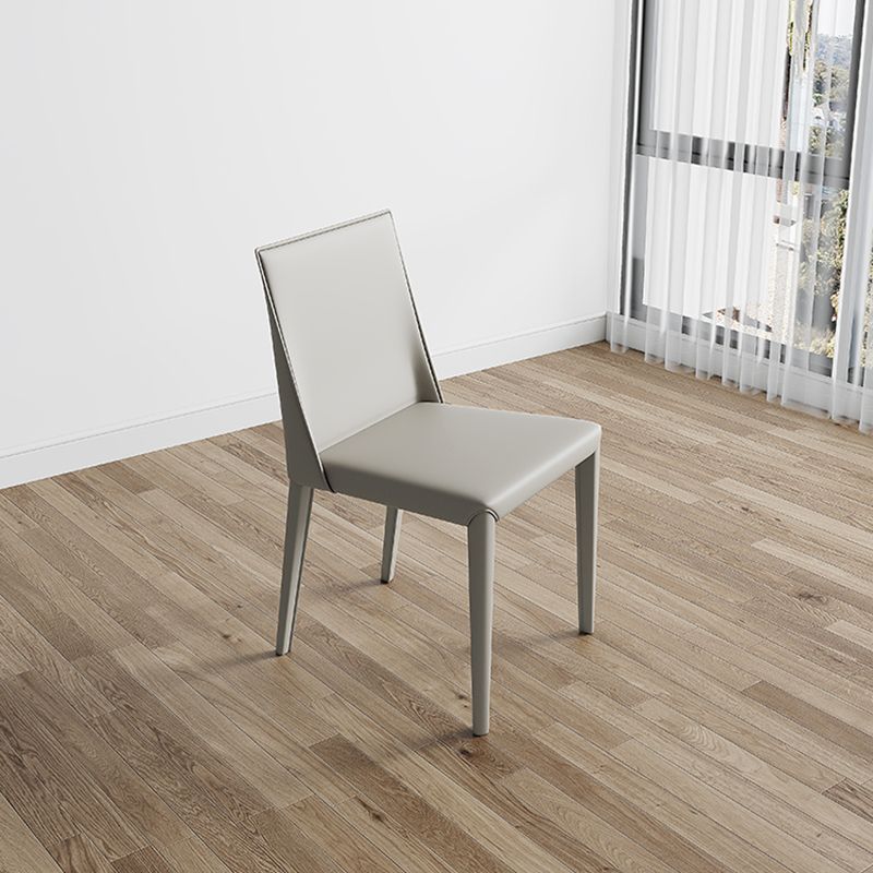 Sedie da pranzo con parte bassa contemporanea sedia laterale inoltre in pelle
