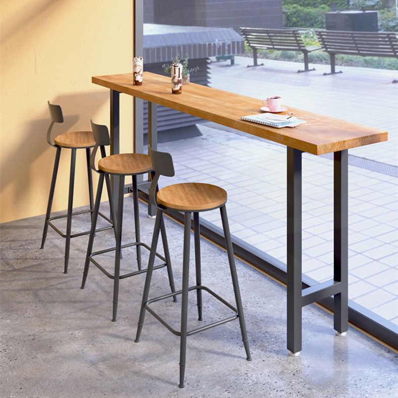 Schwarzer Bartisch mit Bockgestell aus Metall, industrieller, rechteckiger Bartisch