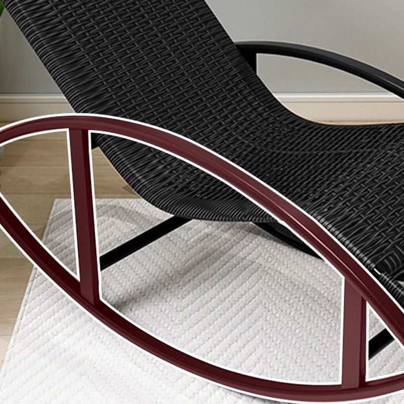 Moderne schommelstoel geweven touw rocker stoel met grijs frame