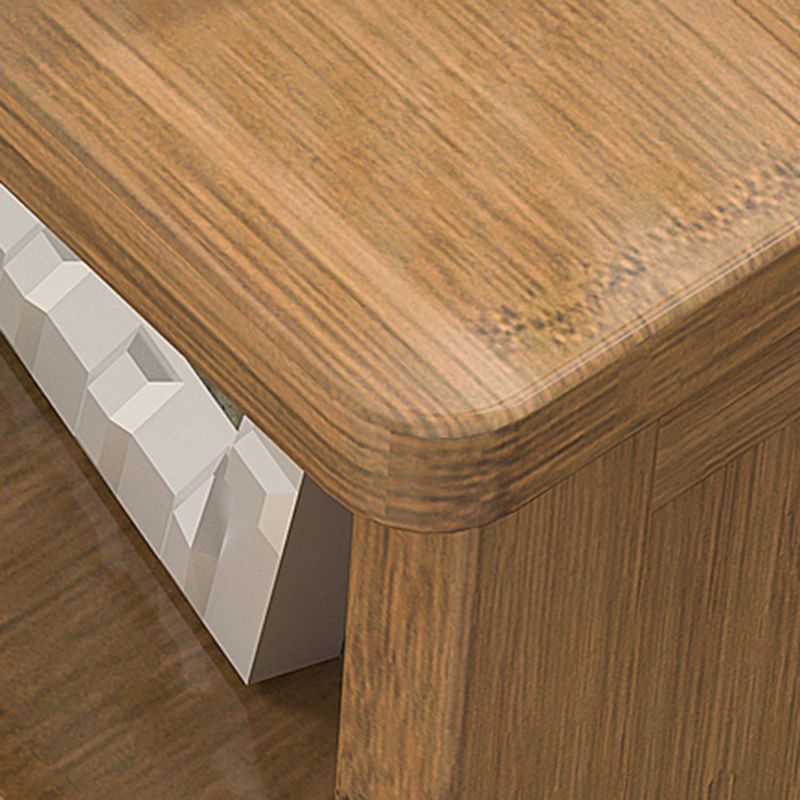 Moderno comodino marrone a legno in legno a legna a legna aperta con gambe