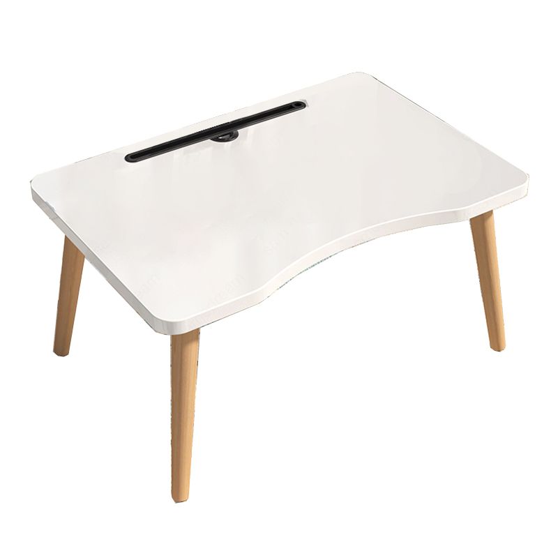 Eigentijdse koffiecocktailtafel met 4 poten, houten salontafel
