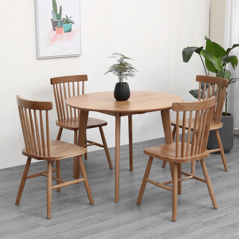 Solid Wood Top Dining Table Contemporary Round Dining Table with 4 Legs Clearhalo 'Dining Tables & Seating' 'Dining Tables' 'dining_table' 'furn' 'furn_dining_table' 'Furniture' 'furniture_dining_table' 'Kitchen & Dining Furniture' 'kitchen' 'kitchen_dining_table' 1200x1200_75606e72-36b6-4d93-893d-ca4dcd4825f1