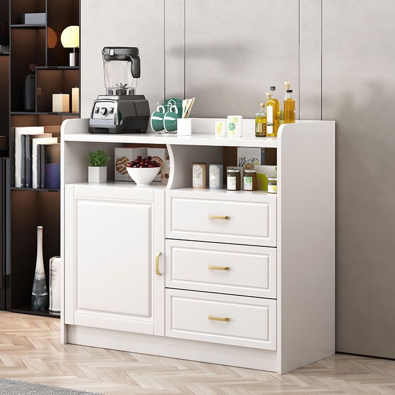 Sideboard di gomma in gomma contemporanea per la sala da pranzo