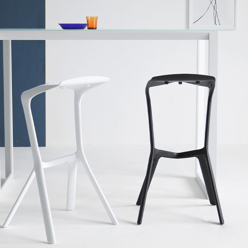Footrest Indoor Low Back Stool Modern Plastic Stack Bar and Counter Stool