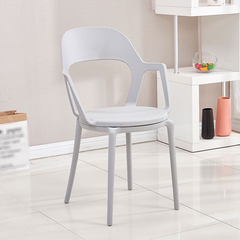 Chaise de cuisine contemporaine chaise latéral de bras à manger avec des jambes en plastique