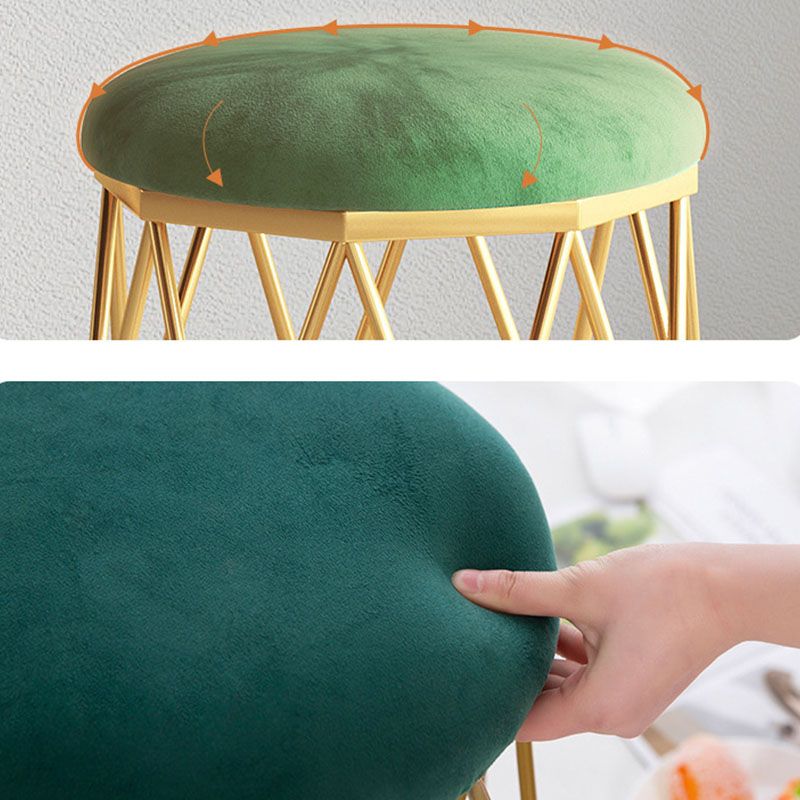 Solid Color Flannel Standard Stool Modern Style Simple Round Cushion Stool Clearhalo 'furn' 'furn_ottomans_poufs' 'Furniture' 'Living Room Furniture' 'Ottomans & Poufs' 'ottomans_poufs' 1200x1200_7629eba7-4dda-4bae-8952-acd90587e0db