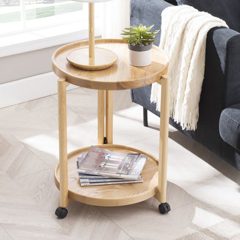 Tavolo da parte superiore del vassoio rotondo scandinavo Tavolino in legno 3 gambe con scaffale