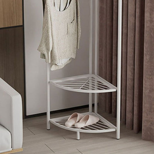 Hermosa rejilla de metal diseñador de diseñador de estanterías con estantes de almacenamiento