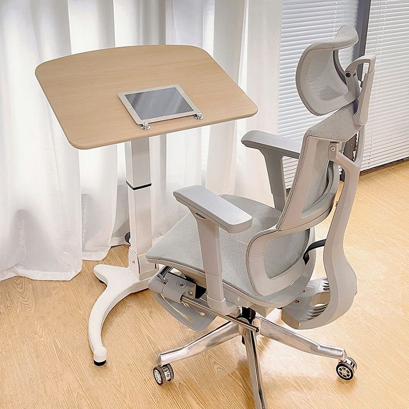 Modern Office Task Desk Freeform Shape Writing Desk with White Leg Clearhalo 'furn' 'furn_office_desk' 'Furniture' 'Office Desks' 'Office Furniture' 'office_desk' 1200x1200_76bad65e-b7da-4dc9-9b1e-0d6034d59084