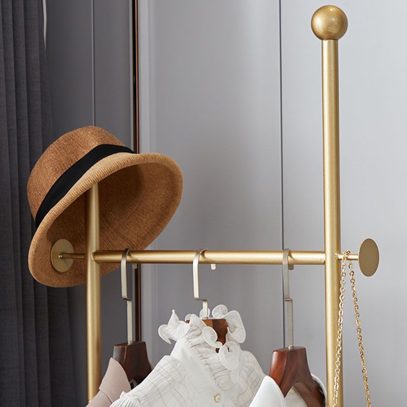 Hermosa percha de metal de estante de abrigo libre para dormitorio