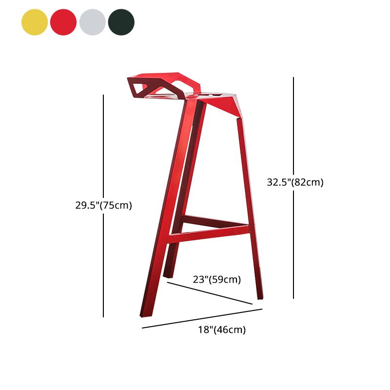 Industrial Stackable Iron Counter Stools Low Back 3 Legs Bar Stools with Footrest Clearhalo 'Bar Furniture' 'Bar Stools' 'bar_stools' 'furn' 'furn_bar_stools' 'Furniture' 'furniture_bar_stools' 'Kitchen & Dining Furniture' 1200x1200_77118801-a492-432a-b3db-6099d72db385
