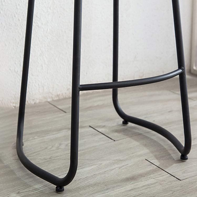 Modern Style Backless Bar-stool Saddle Seat Bar Stool with Metal Legs Clearhalo 'Bar Furniture' 'Bar Stools' 'bar_stools' 'furn' 'furn_bar_stools' 'Furniture' 'furniture_bar_stools' 'Kitchen & Dining Furniture' 1200x1200_7769ff5f-ab9e-47b4-bedc-d0050875acd3